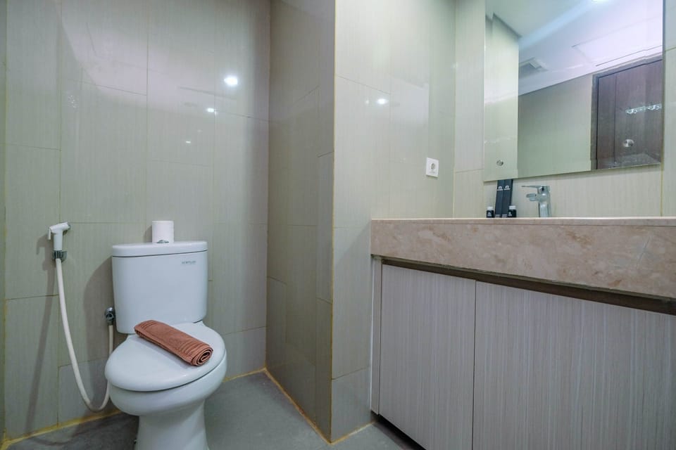 Room | Bathroom | Shower, towels