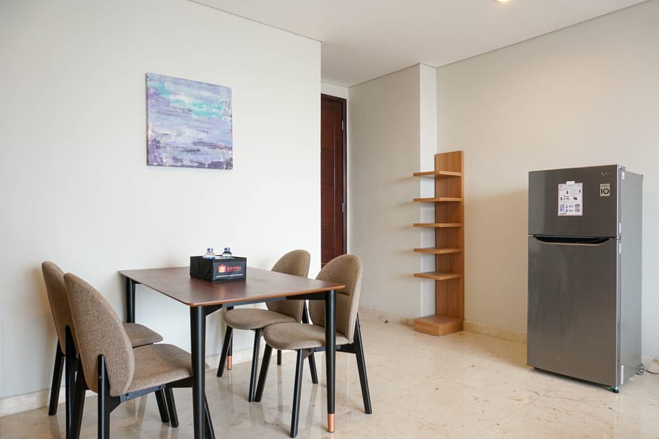 Room | In-room dining