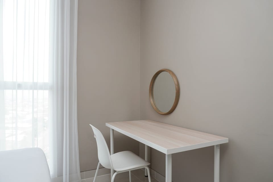 Room | In-room dining