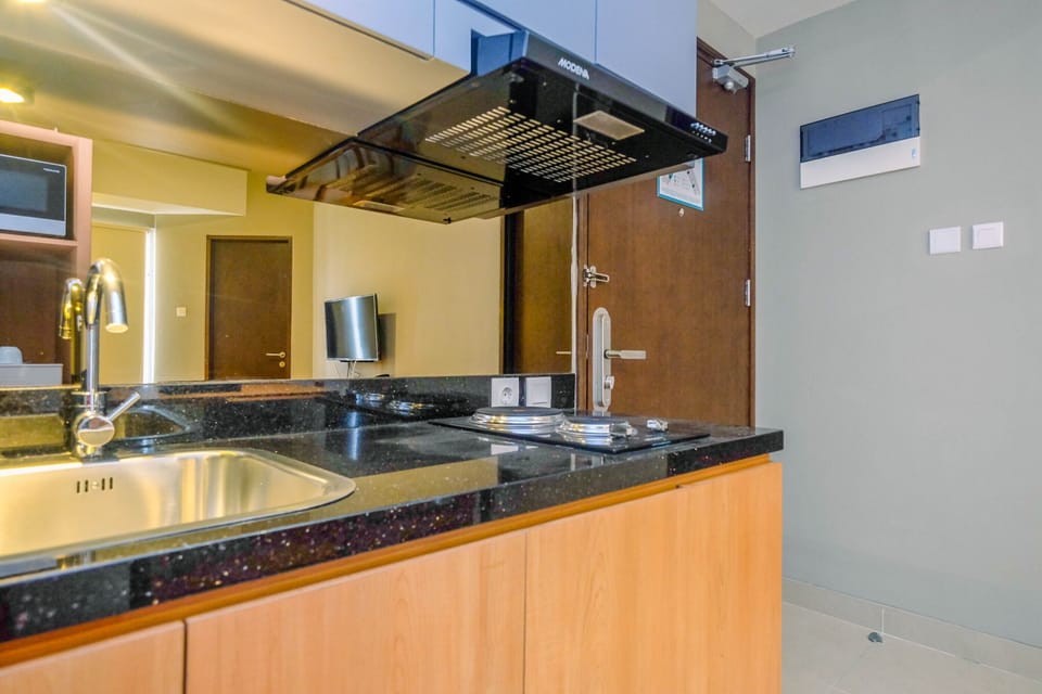 Fridge, stovetop, cookware/dishes/utensils