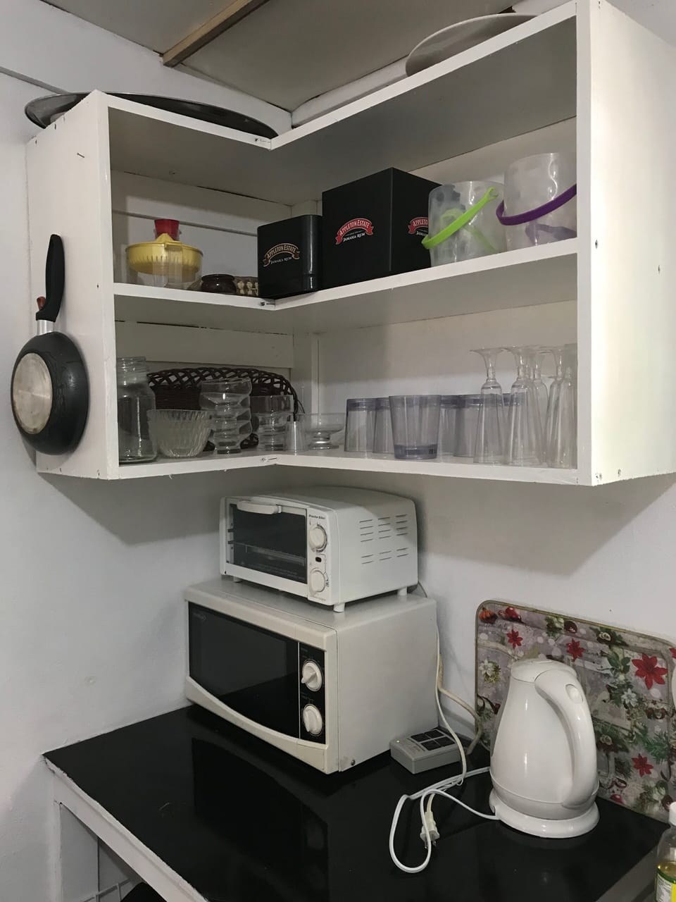 Basic Triple Room | Microwave
