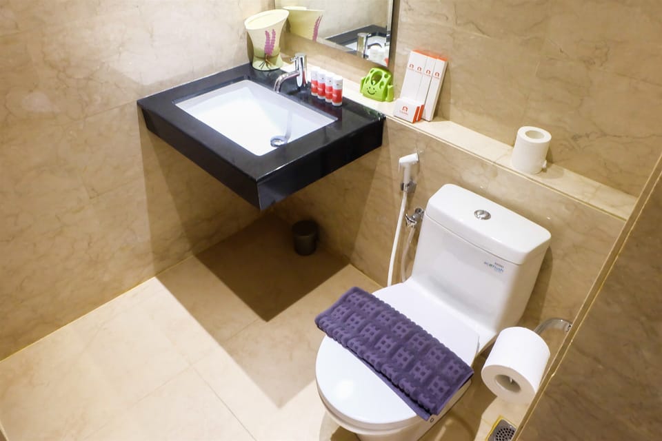 Comfy 2BR L'Avenue Apartment Apartment in South Jakarta City