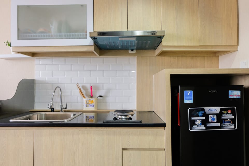 Room | Private kitchen | Fridge, stovetop, dishwasher, cookware/dishes/utensils