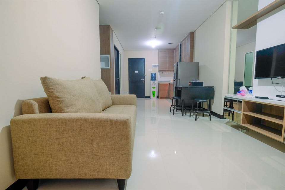 Room | Living area | TV