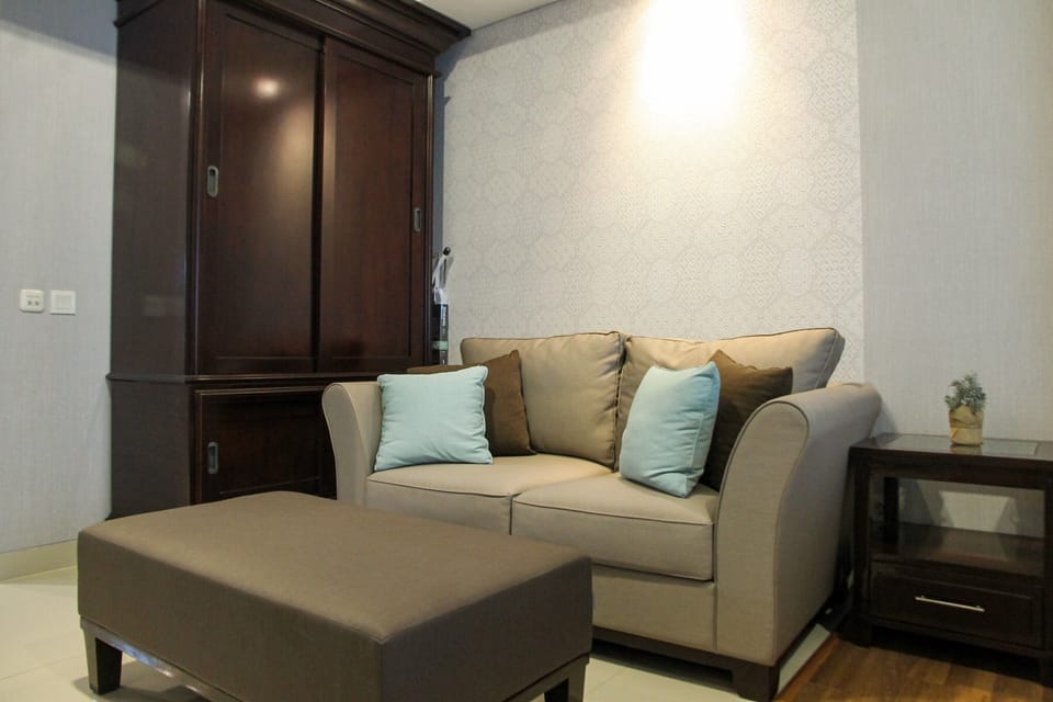 Room | Living room | TV