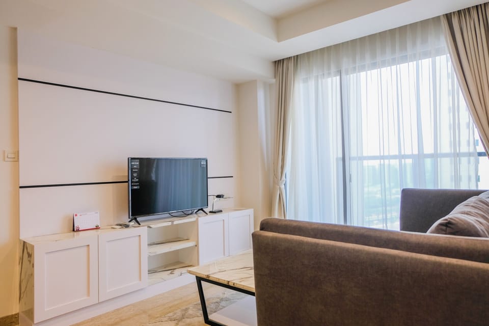 Room | Living area | TV
