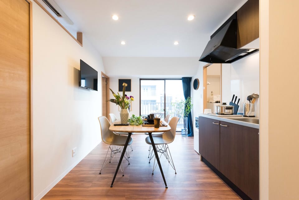 Apartment | Living area | Flat-screen TV