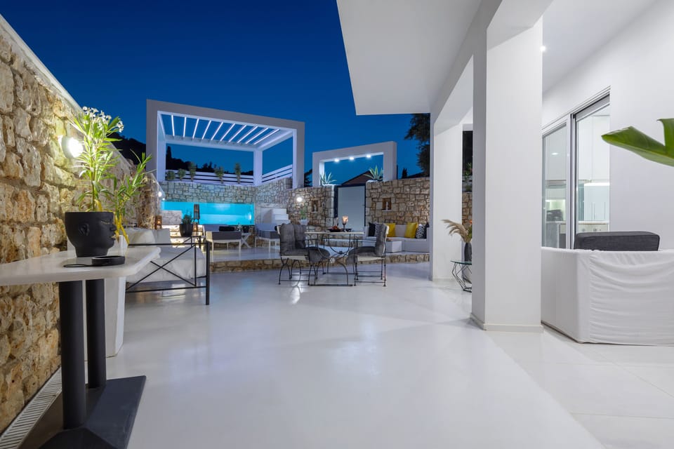 Villa | Property grounds