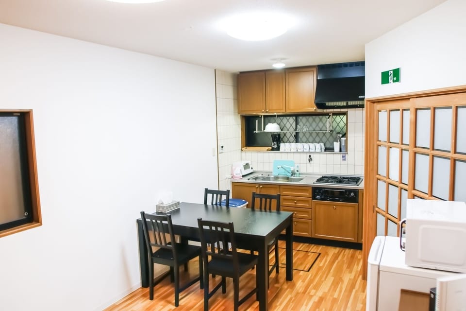 Private Vacation Home | Living area | Flat-screen TV