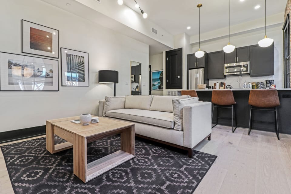 1 Bedroom | Living area | 42-inch Smart TV with digital channels, TV, Netflix