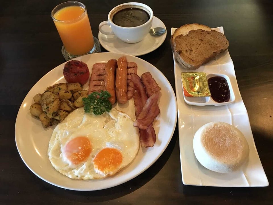 Daily continental breakfast for a fee
