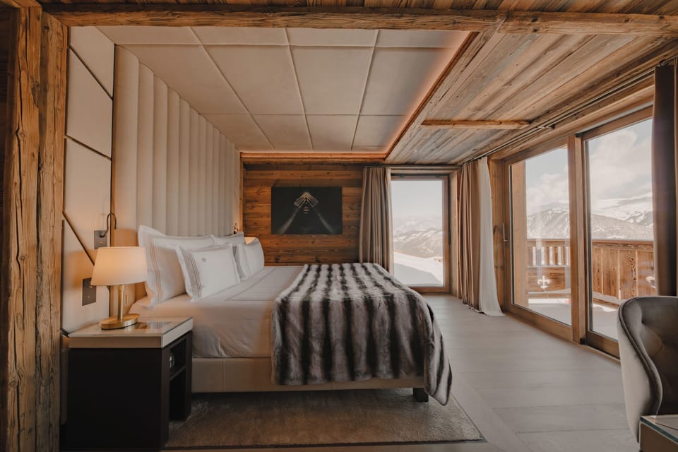 Four Bedroom Grand Chalet | Premium bedding, free minibar items, in-room safe