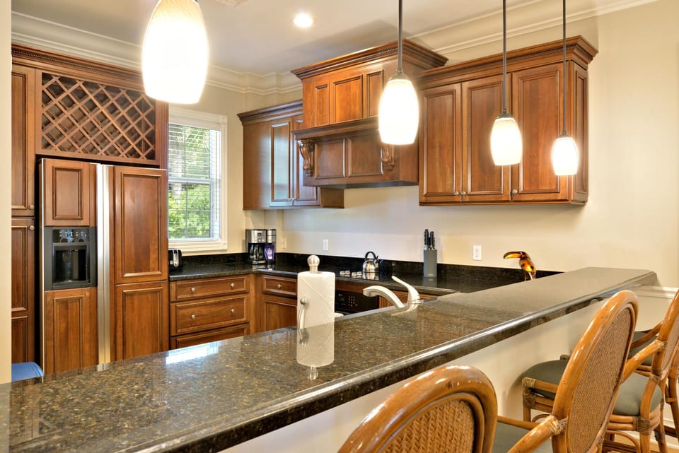 House, Multiple Beds (Seafarer's Refuge) | Private kitchen