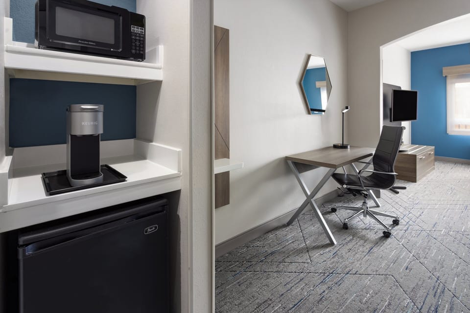 In-room safe, desk, iron/ironing board, rollaway beds