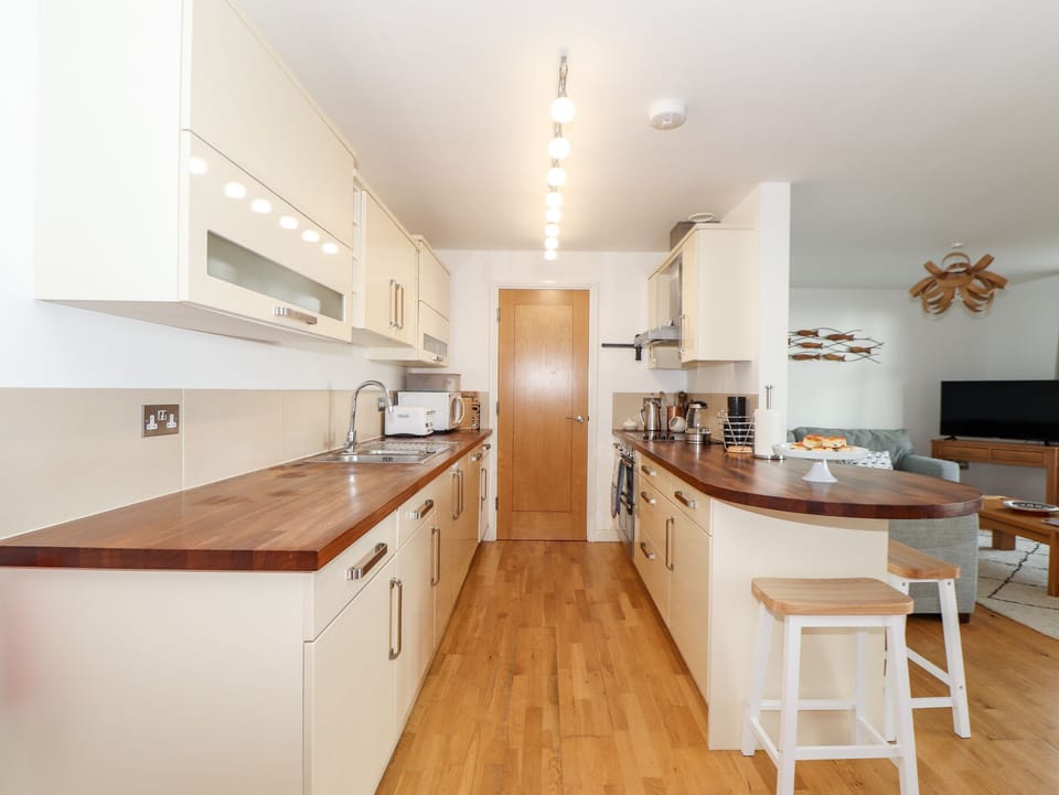 Cottage | Interior