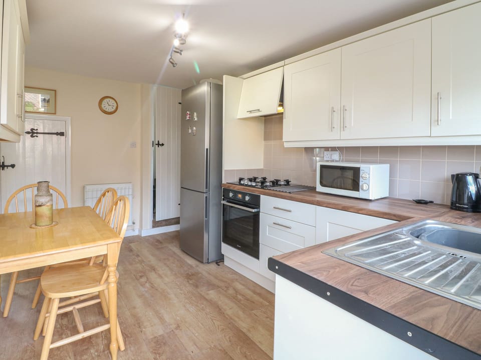 Cottage | Interior