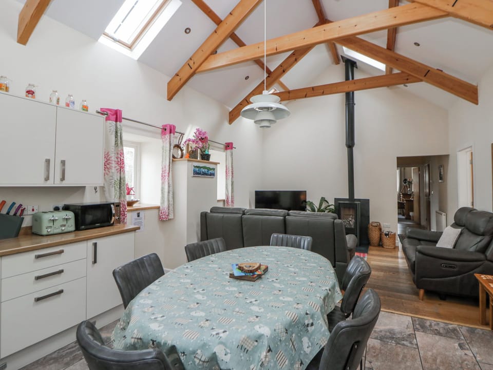 Cottage | Interior