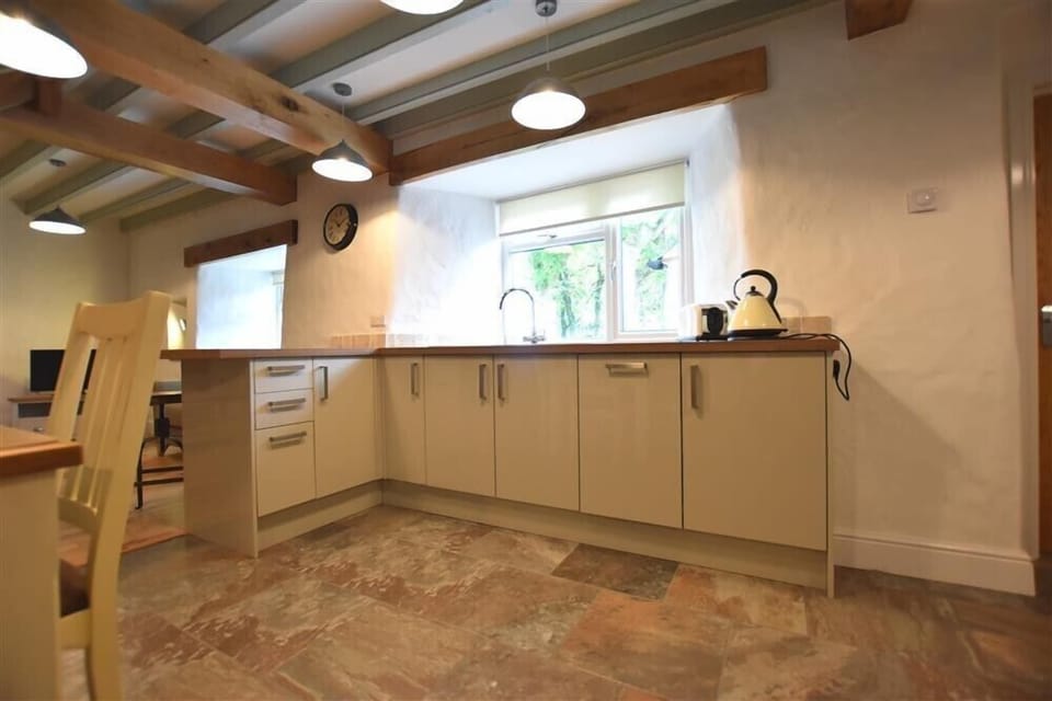 Cottage | Interior