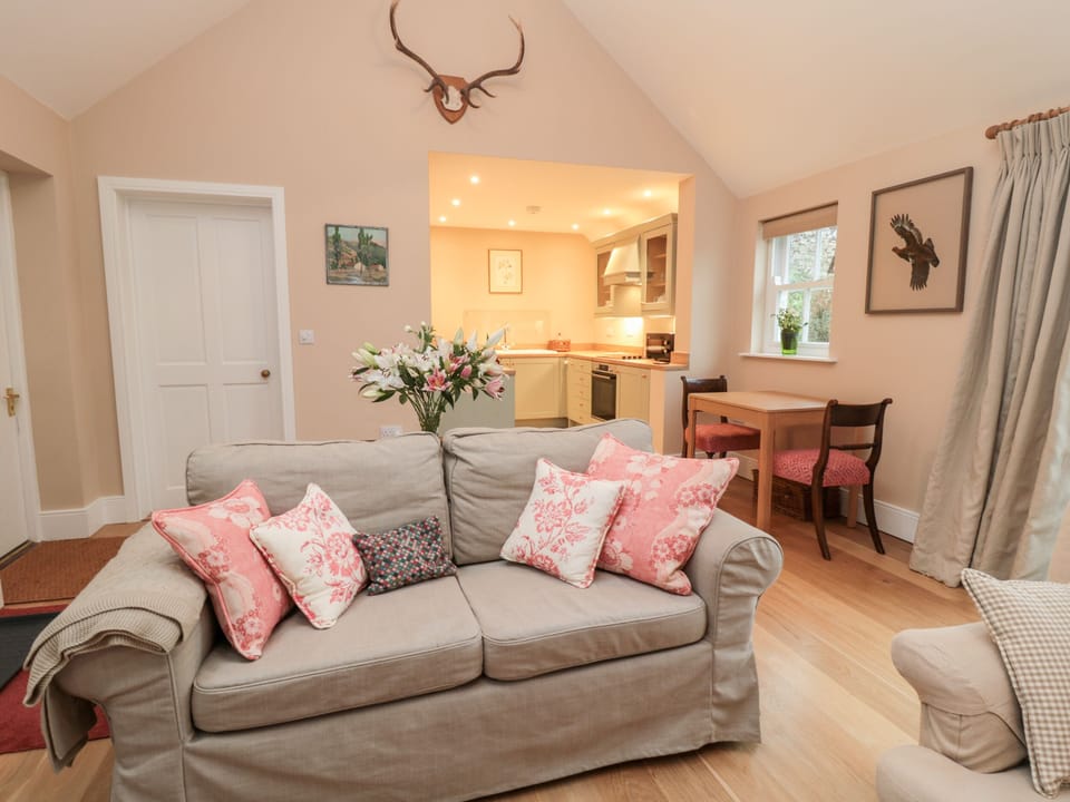 Cottage | Interior