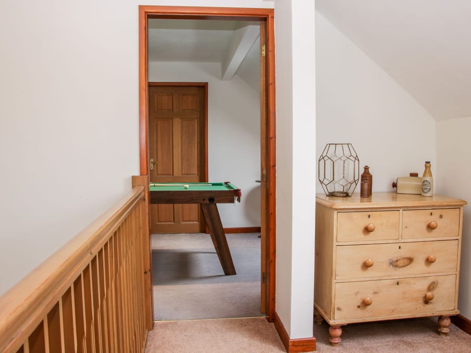 Cottage | Interior