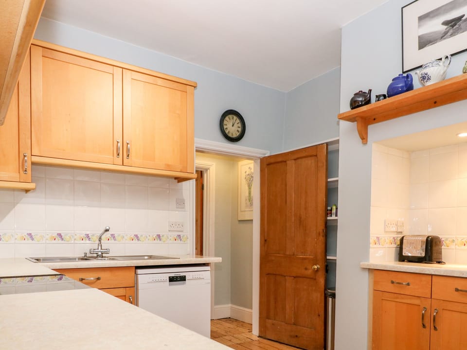 Cottage | Interior