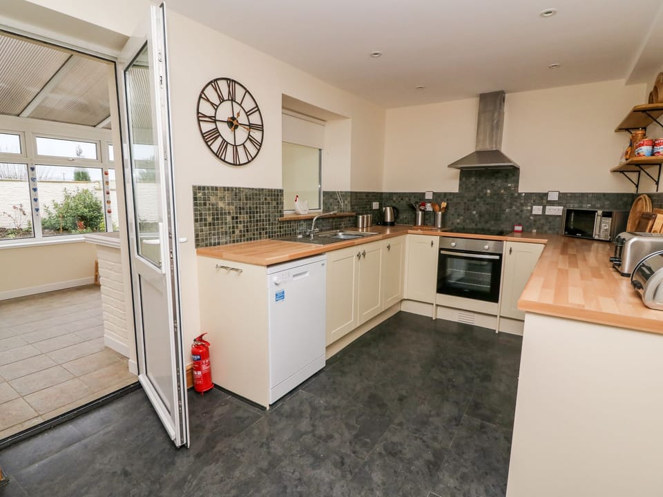Cottage | Interior