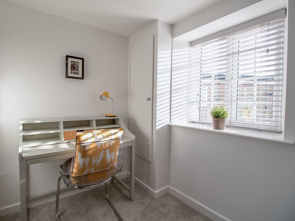 Cottage | 2 bedrooms, individually decorated, individually furnished, free WiFi