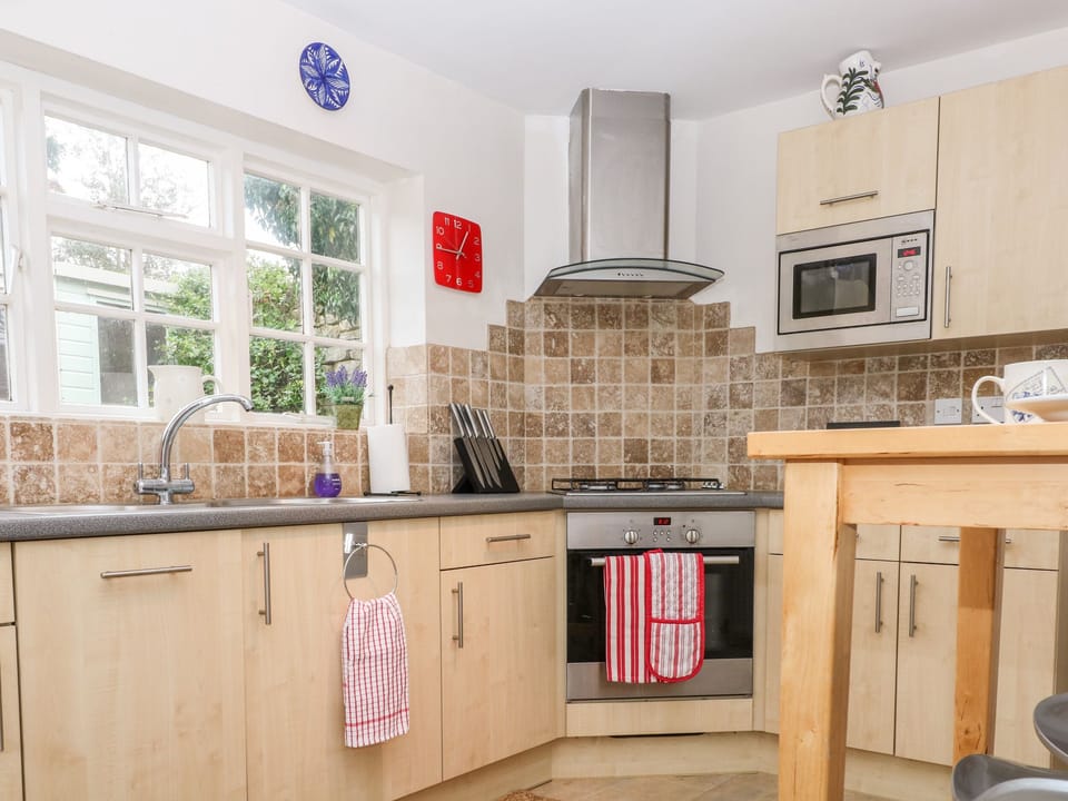 Cottage | Interior