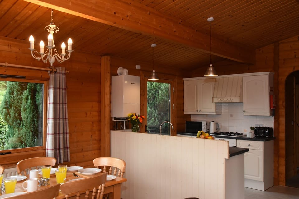 Cottage | Private kitchen | Cookware/dishes/utensils
