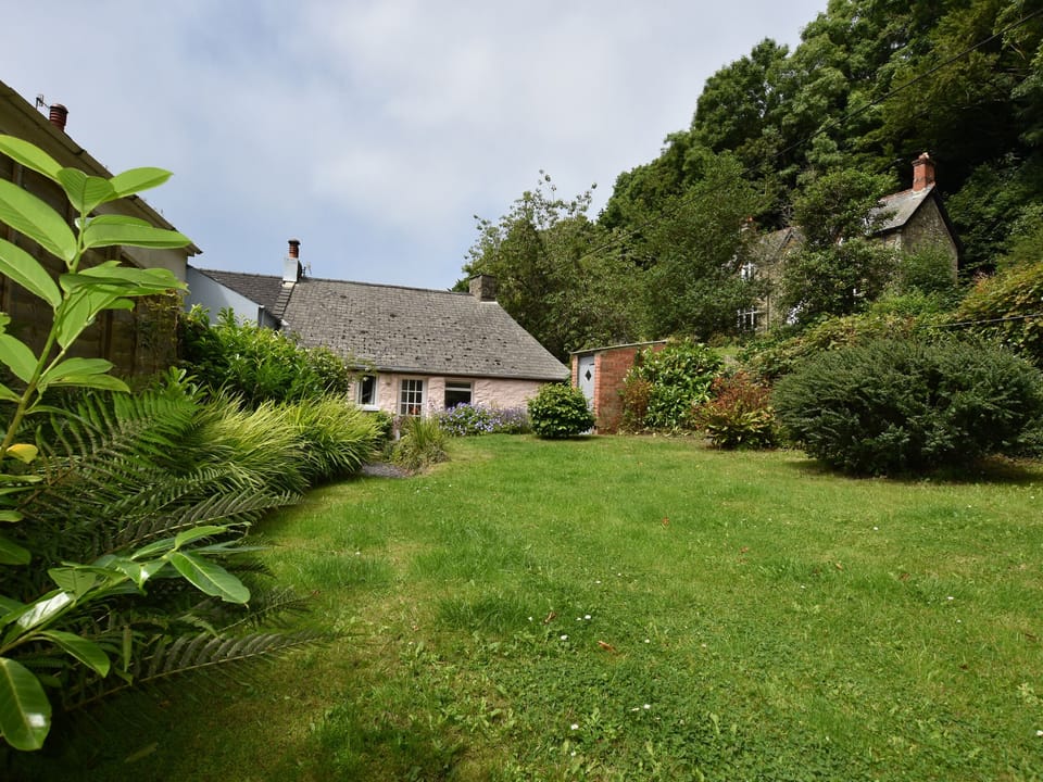 Cottage | Interior