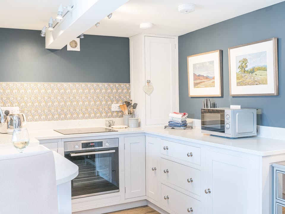 Cottage | Interior