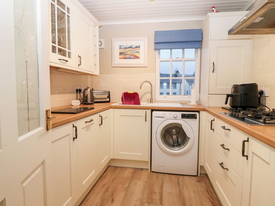 Cottage | Interior