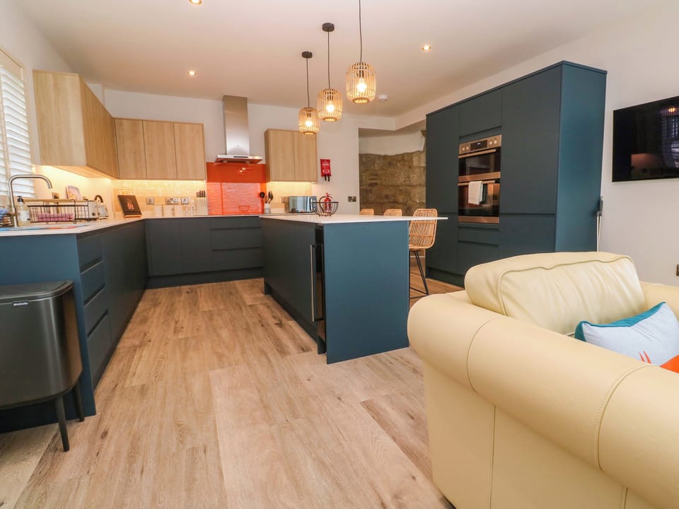Cottage | Interior