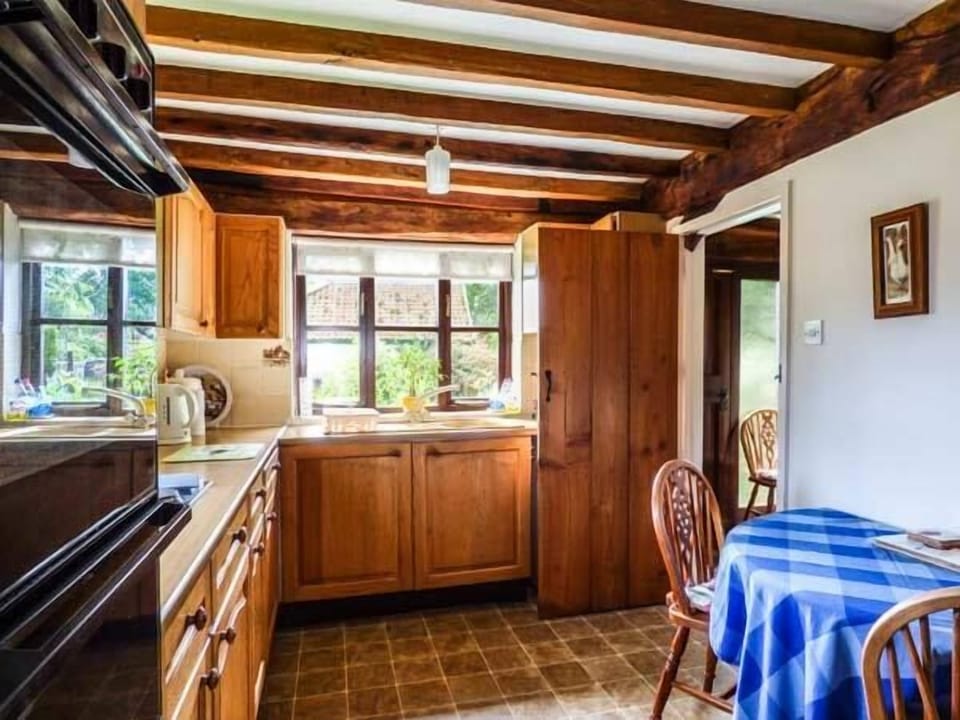Cottage | Interior