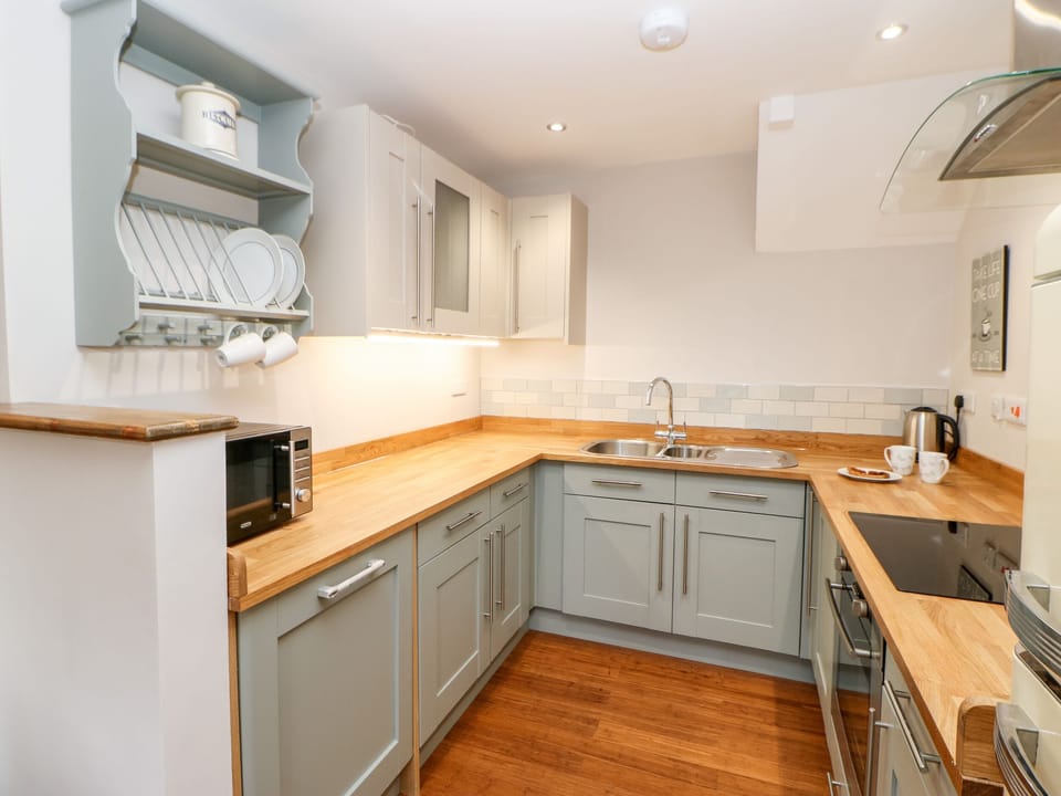 Cottage | Interior