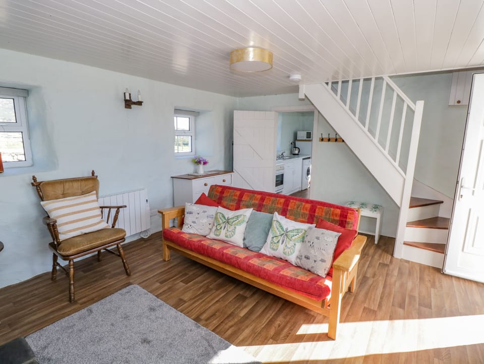 Cottage | Living area
