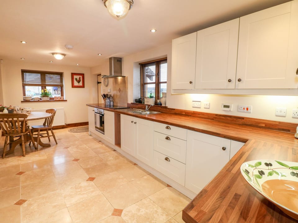 Cottage | Interior