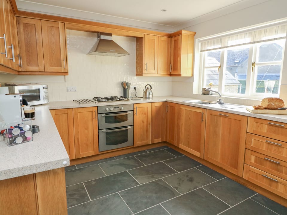 Cottage | Interior