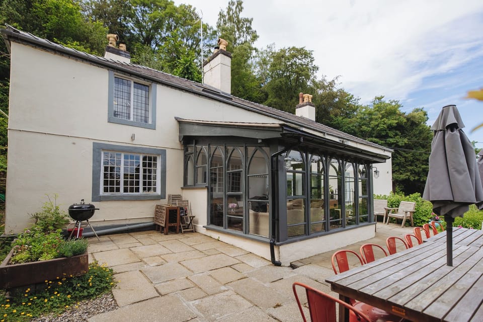 Cottage | Outdoor dining