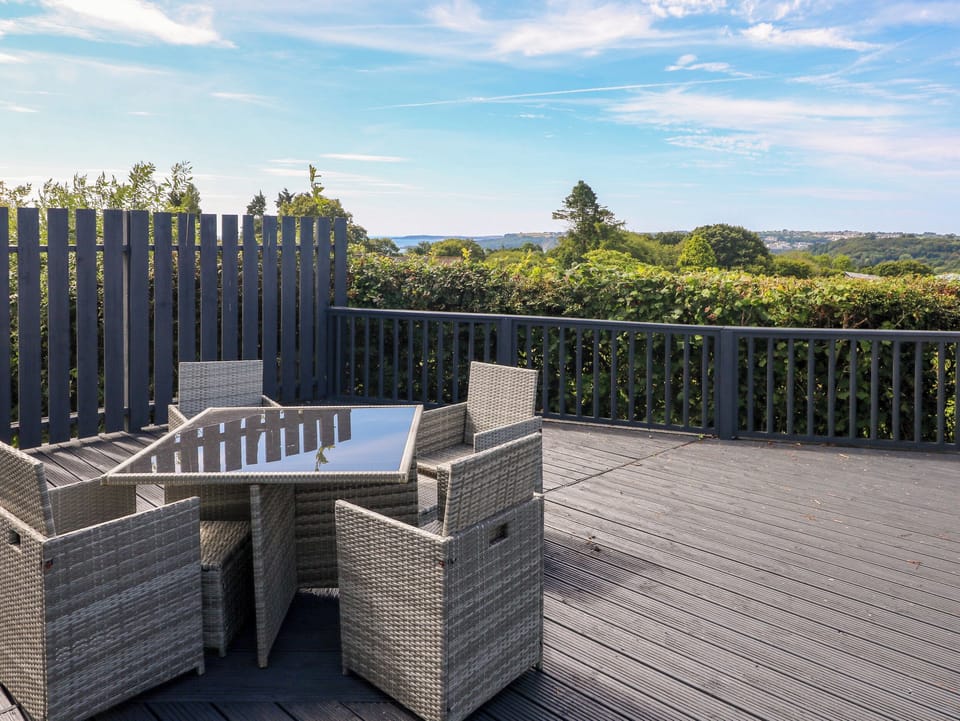 Cottage | Outdoor dining