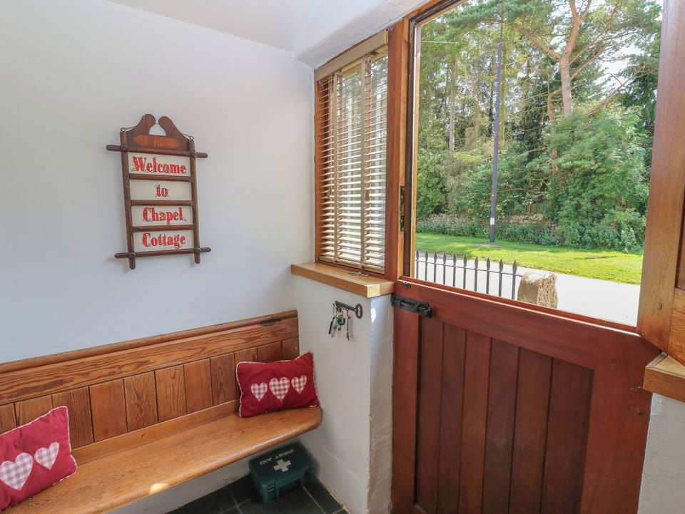 Cottage | Interior