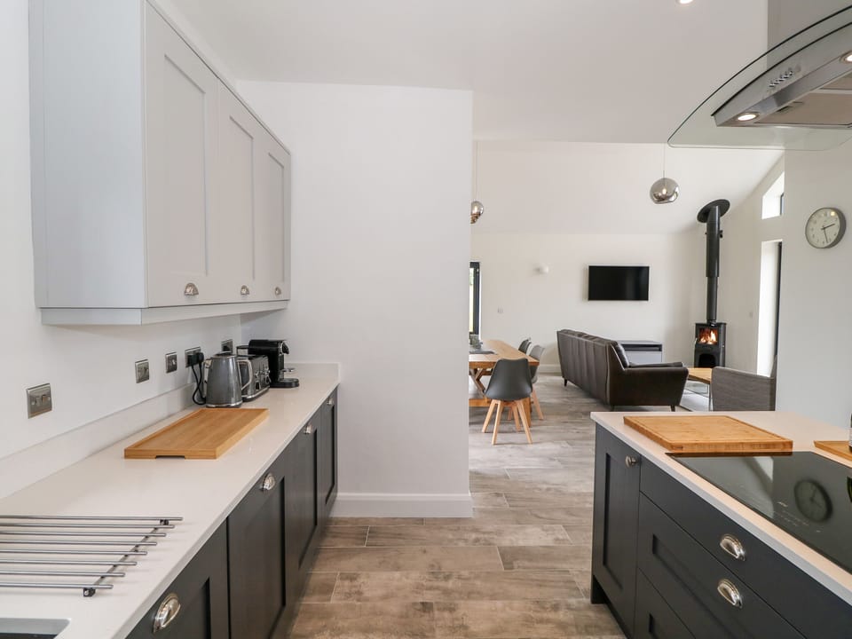 Cottage | 4 bedrooms, individually decorated, individually furnished, free WiFi