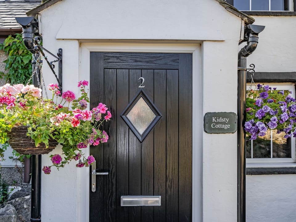 Cottage | Interior