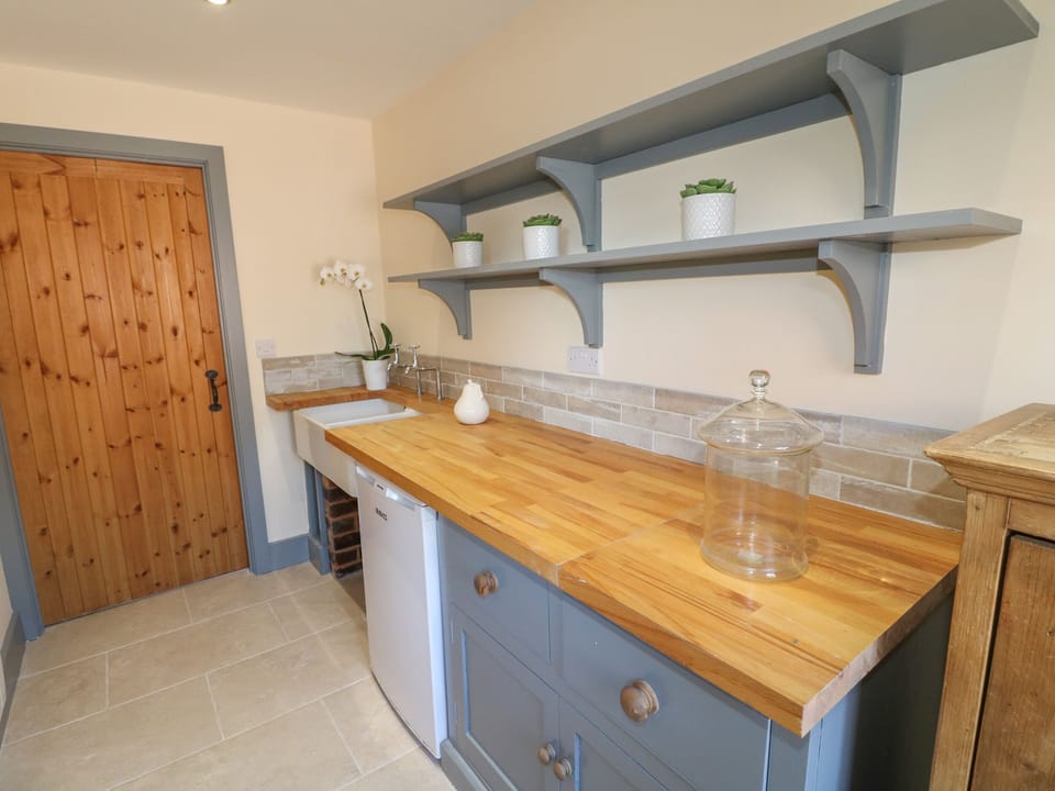 Cottage | Interior