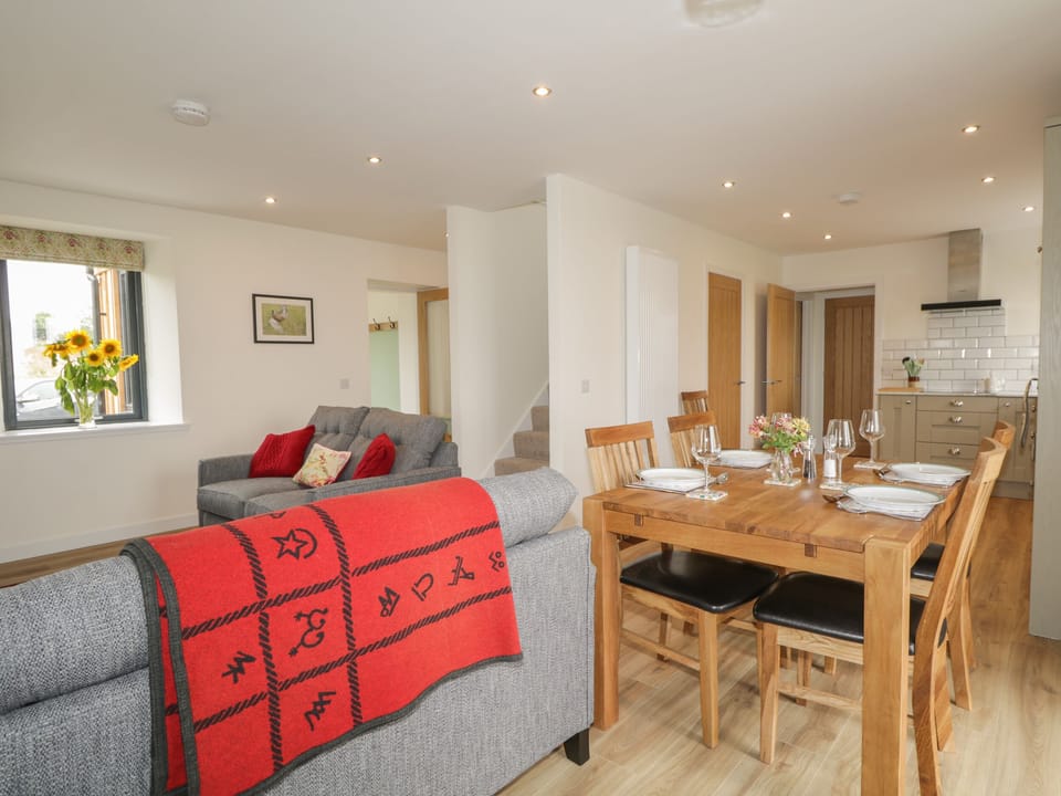 Cottage | Interior
