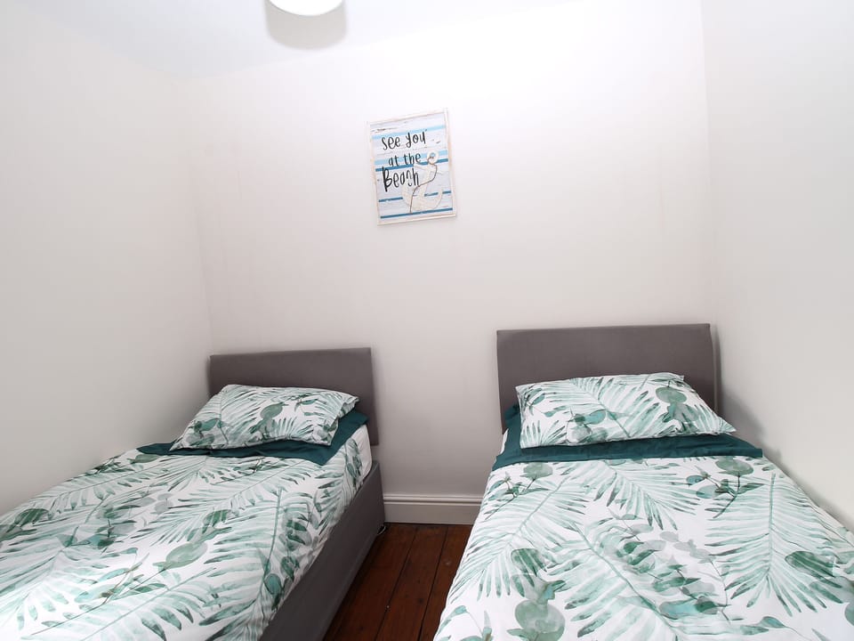 Cottage | 3 bedrooms, individually decorated, individually furnished, free WiFi