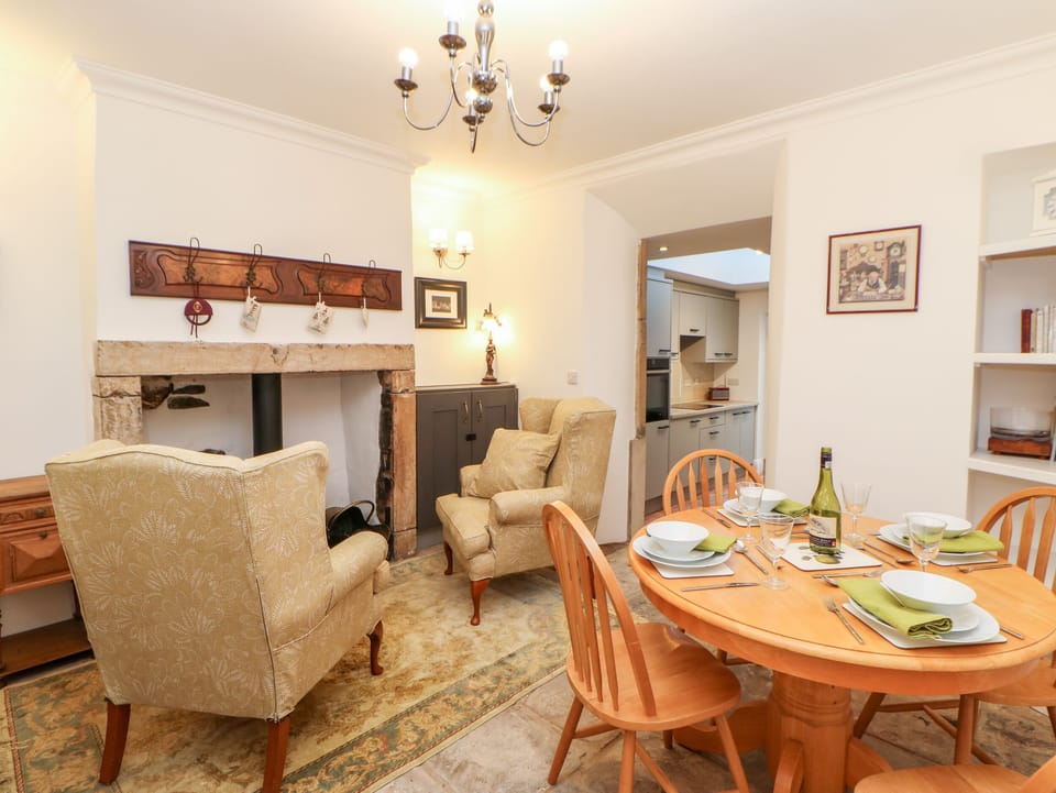 Cottage | Interior
