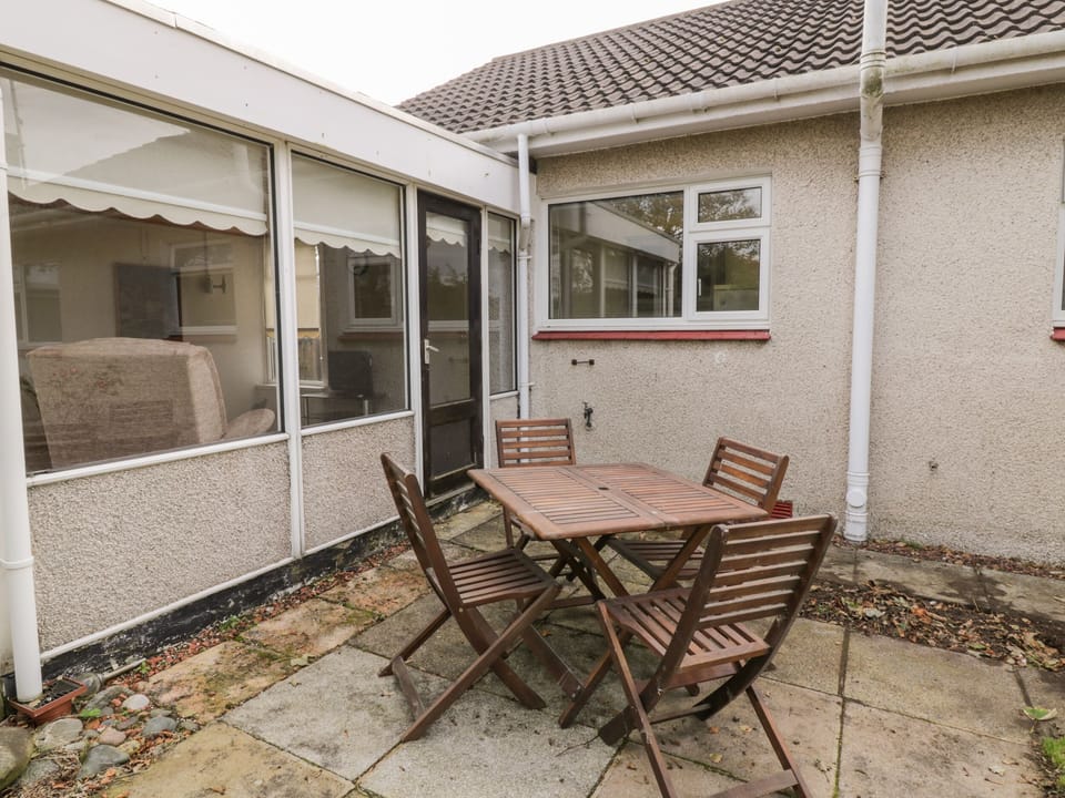 Cottage | Balcony
