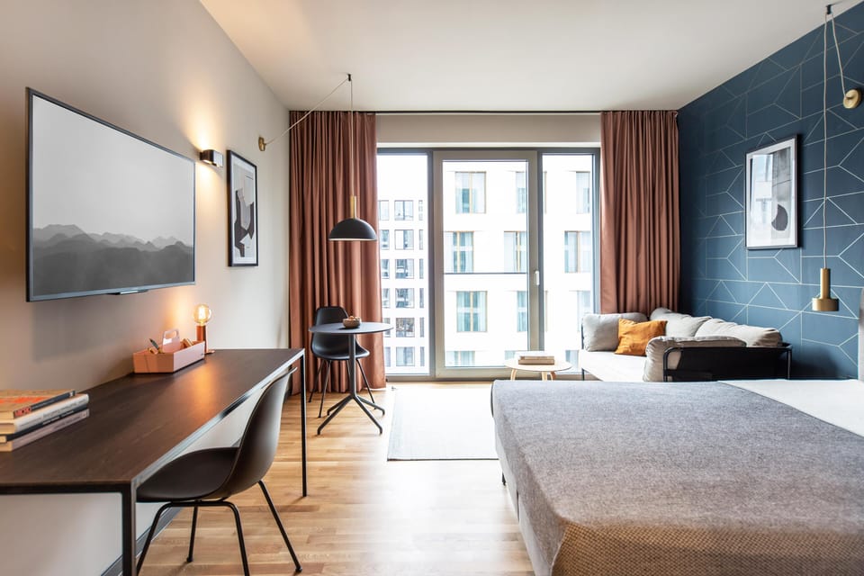 Standard Apartment, 1 Queen Bed, Kitchen (Full Kitchen, Smart) | 1 bedroom, in-room safe, desk, soundproofing