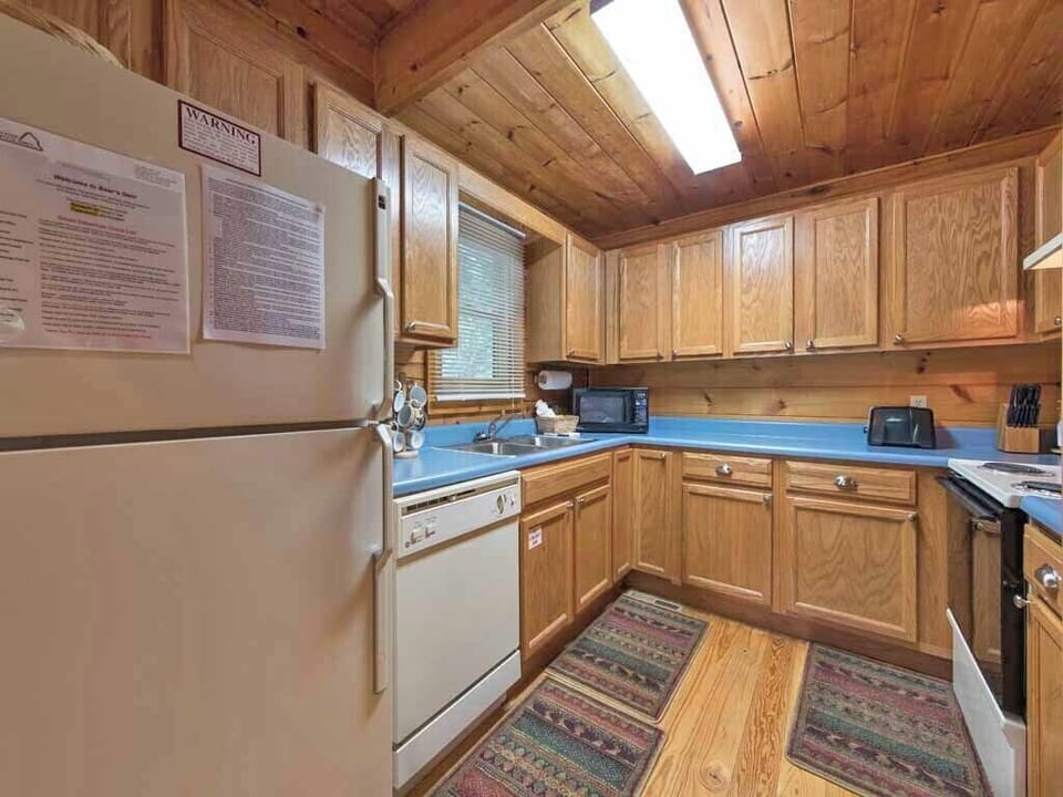 Studio (2 Bedrooms) | Property amenity